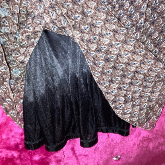 Francesca’s Size Small Brown Paisley Dress Small - Picture 4 of 13